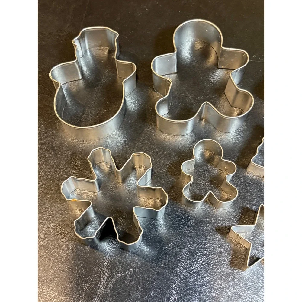 Holiday Metal Cookie Cutter Set 7pc‎ Snowman Gingerbread Tree Snowflake Star